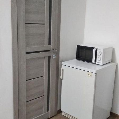 Новий Формат Житла - Студія 伊万诺-弗兰科夫斯克 外观 照片